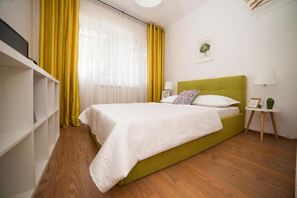 Guesthouse Smart Bucarest Extérieur photo