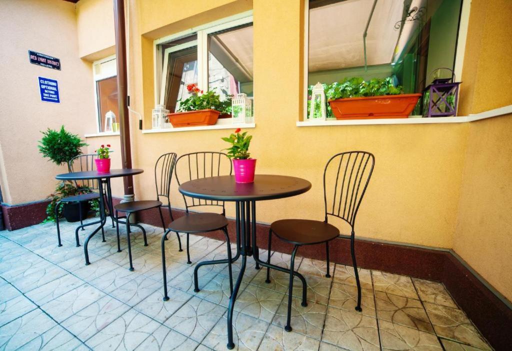 Guesthouse Smart Bucarest Extérieur photo